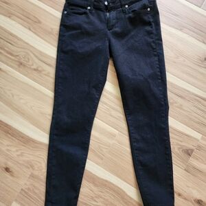 NWOT Paige black cropped jeans